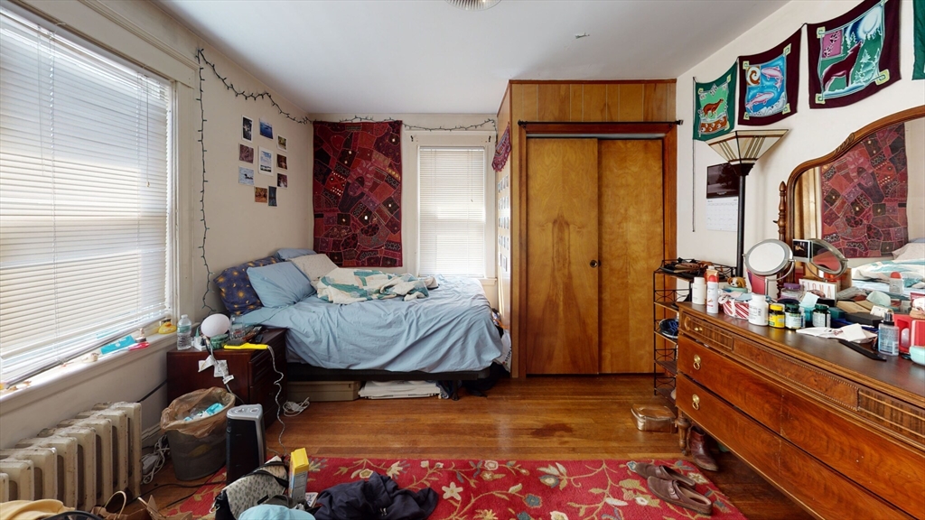 3 bed, 1 bath apartment for rent at 50-52 Colborne Rd Unit 50, Boston — photo 2 of 9
