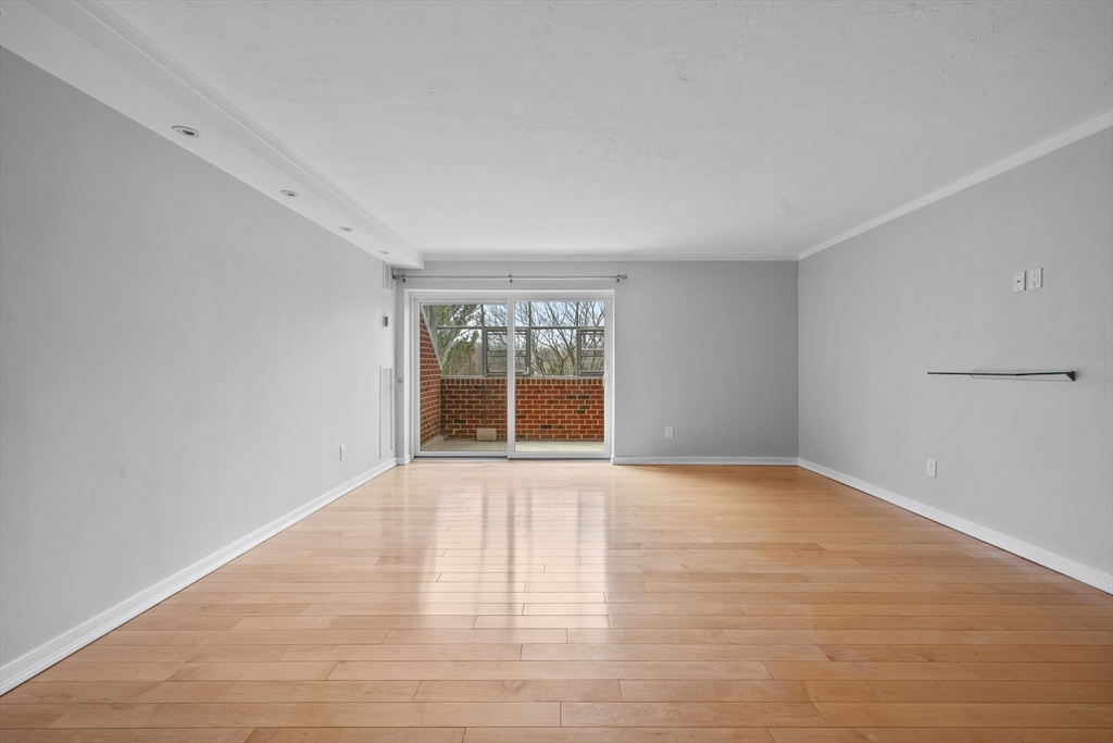 1 bed, 1 bath apartment for rent at 50-56 Broadlawn Park Unit 506, Boston — photo 2 of 16