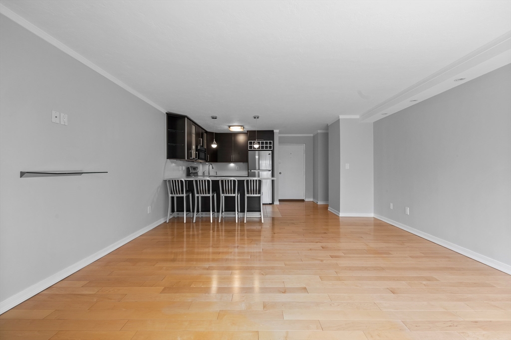 1 bed, 1 bath apartment for rent at 50-56 Broadlawn Park Unit 506, Boston — photo 7 of 16