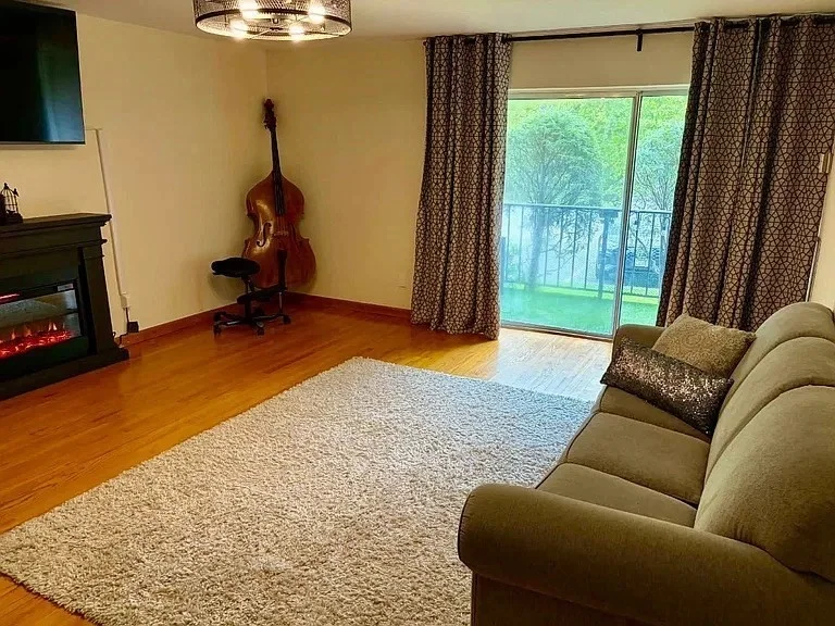 1 bed, 1 bath apartment for rent at 50/56 Broadlawn Parrk Unit 103, West Roxbury