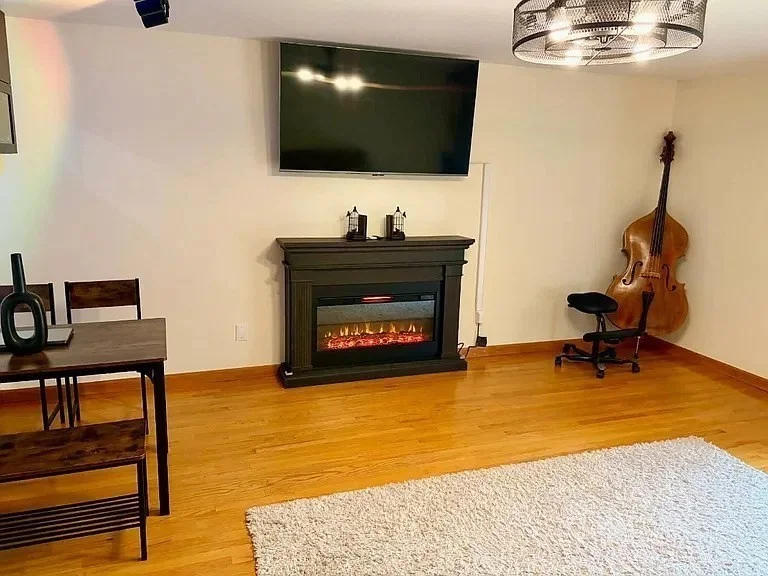 1 bed, 1 bath apartment for rent at 50/56 Broadlawn Parrk Unit 103, West Roxbury — photo 3 of 11
