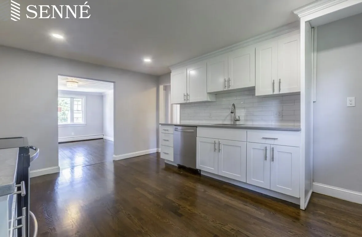 2 bed, 1 bath apartment for rent at 50 Aldrich Rd Unit B, Downtown — photo 2 of 17