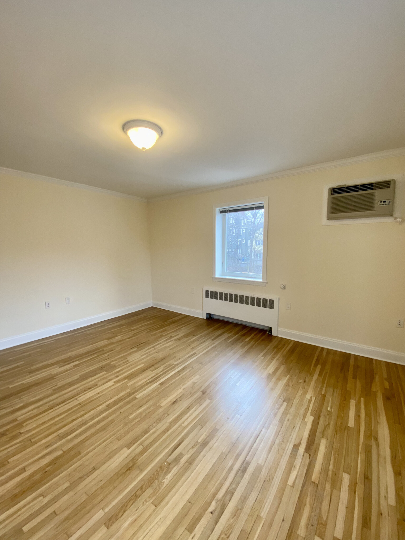 1 bed, 1 bath apartment for rent at 50 Alton Pl Unit 1, Coolidge Corner — photo 6 of 15