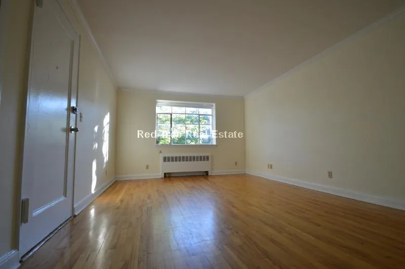 2 bed, 1 bath apartment for rent at 50 Alton Pl Unit 3, Coolidge Corner — photo 6 of 11