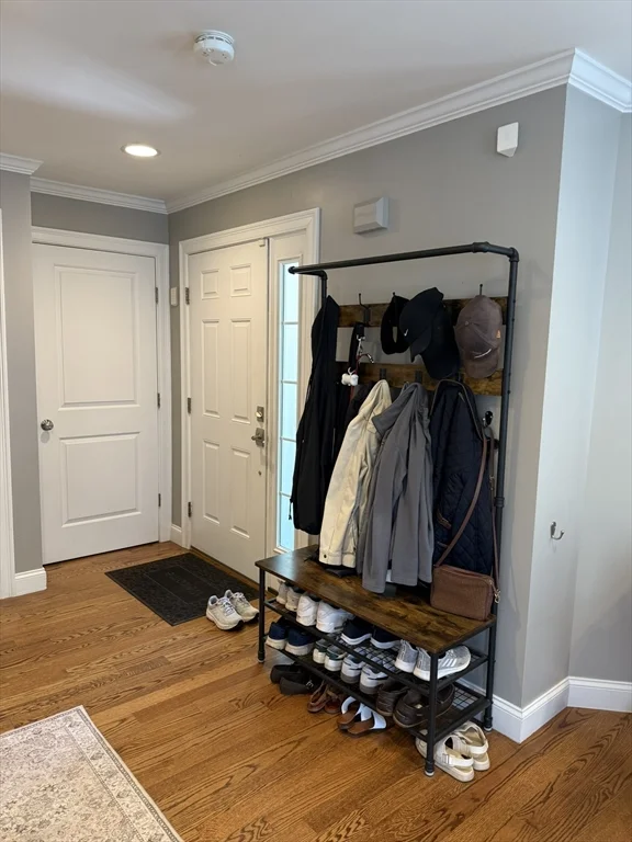 3 bed, 2 bath apartment for rent at 50 Andrew Rd Unit 0, Swampscott — photo 3 of 20