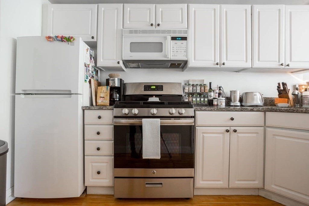 1 bed, 1 bath apartment for rent at 50 Appleton St Unit 2, South End — photo 4 of 7