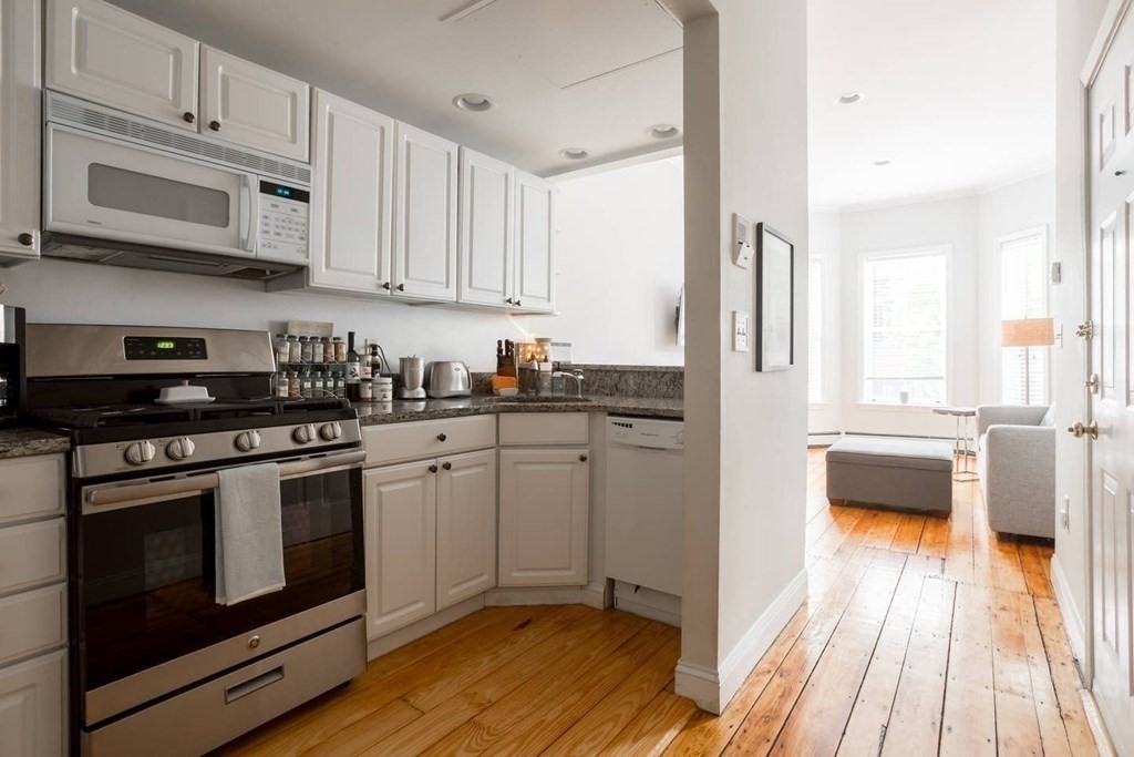 1 bed, 1 bath apartment for rent at 50 Appleton St Unit 2, South End — photo 5 of 7