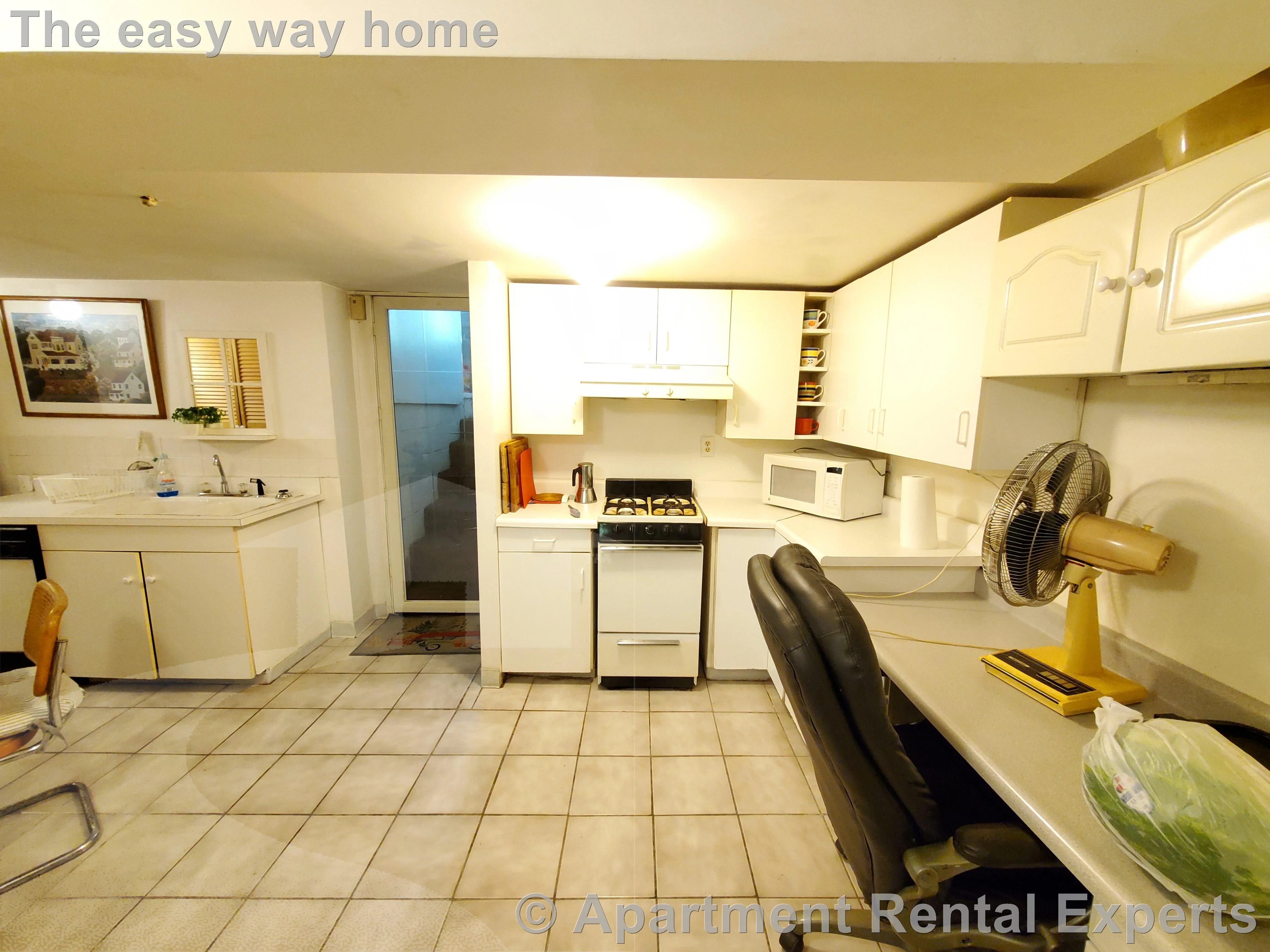 1 bed, 1 bath apartment for rent at 50 Arlington St Unit B, West Medford — photo 2 of 8