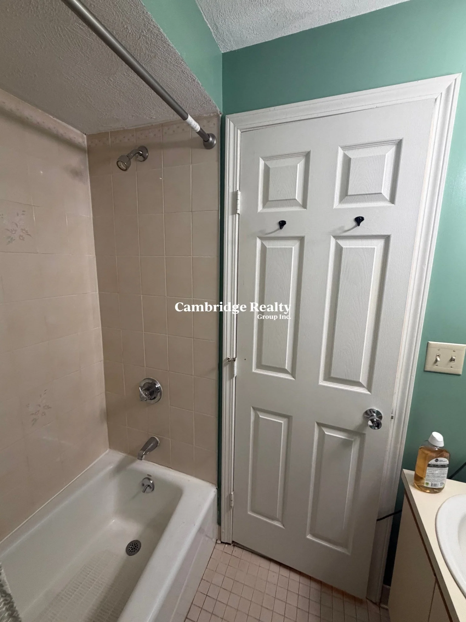 2 bed, 2 bath apartment for rent at 50 Ash Ave Unit A, Winter Hill — photo 20 of 25