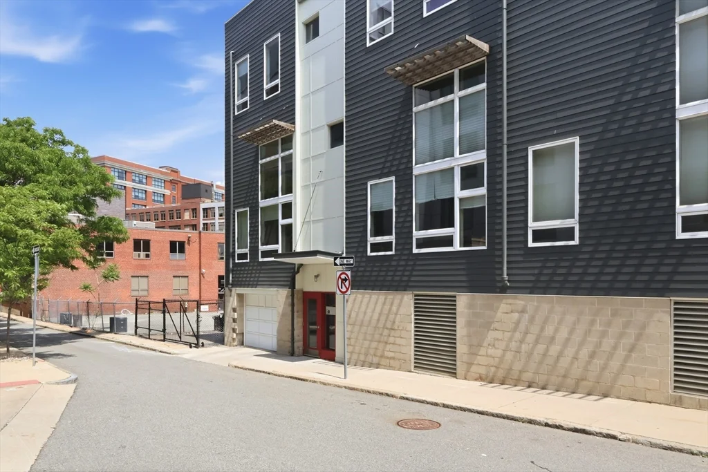 2 bed, 2 bath apartment for rent at 50 Athens St Unit 2, South Boston — photo 22 of 23