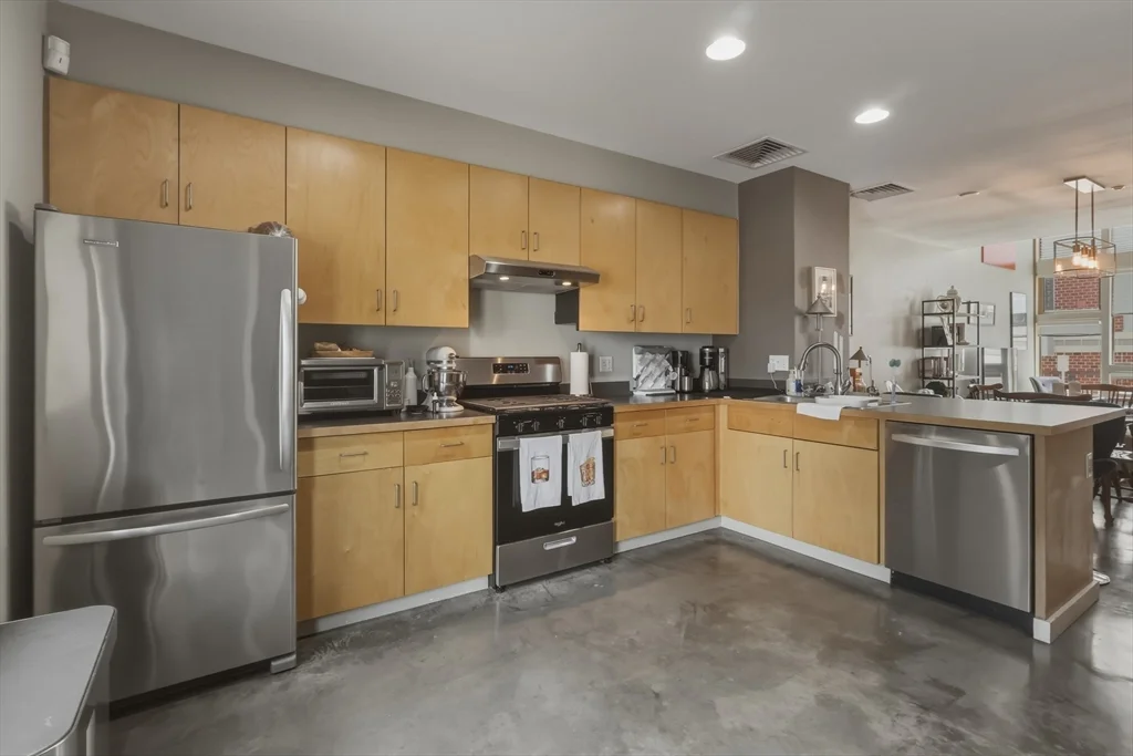 2 bed, 2 bath apartment for rent at 50 Athens St Unit 2, South Boston — photo 9 of 23