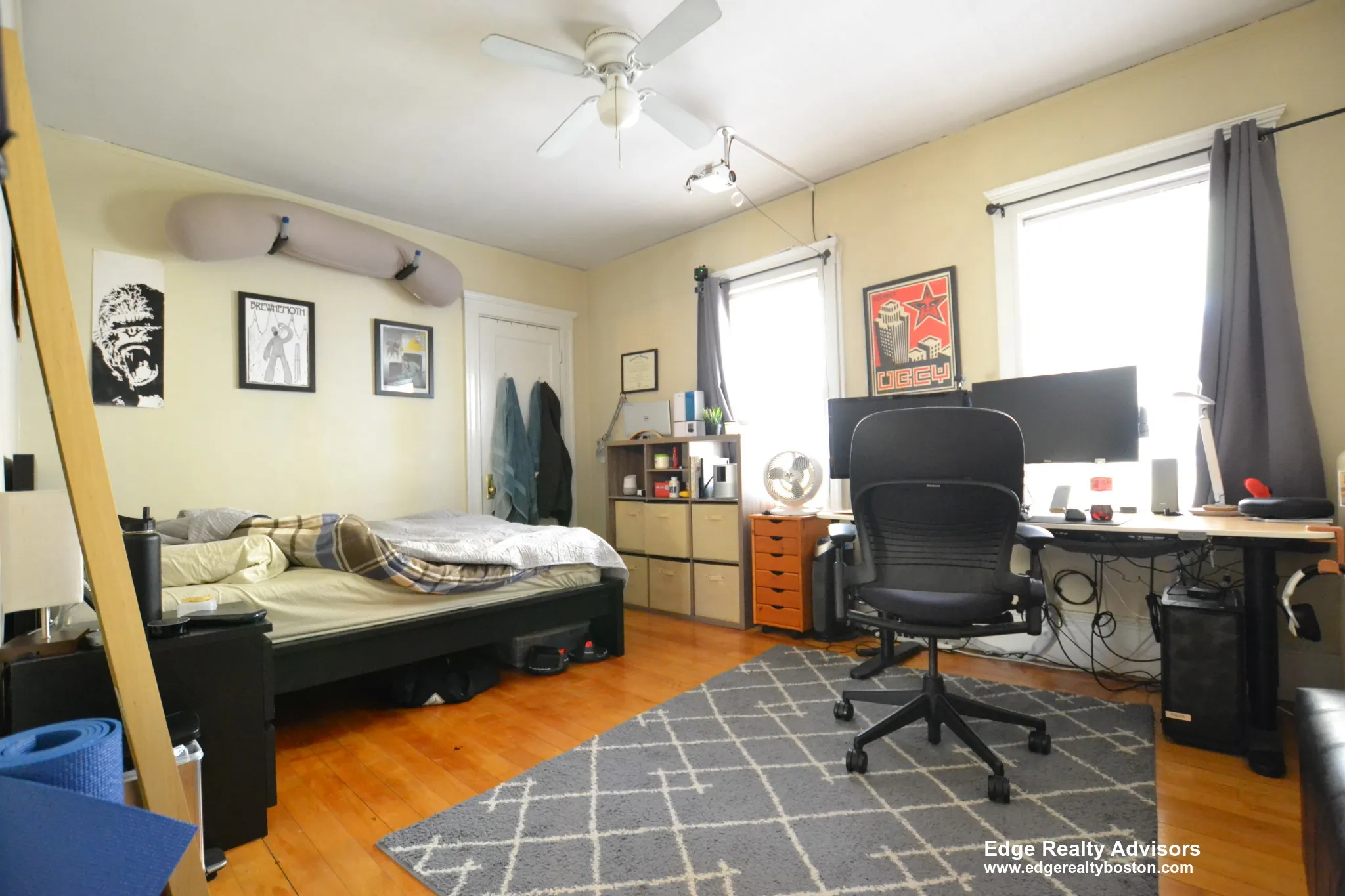 3 bed, 1 bath apartment for rent at 50 Atkins St Unit 2, Oak Square — photo 5 of 10