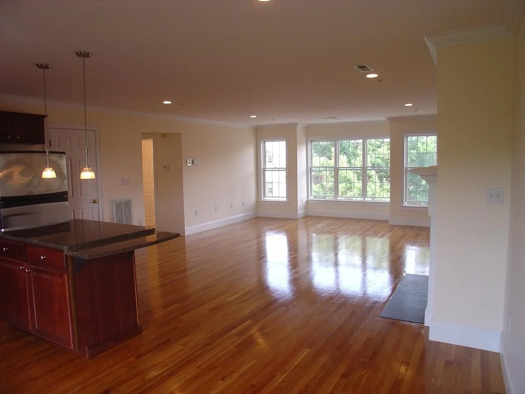 2 bed, 2 bath apartment for rent at 50 B St Unit 6, South Boston — photo 3 of 16