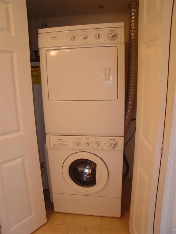 2 bed, 2 bath apartment for rent at 50 B St Unit 6, South Boston — photo 5 of 16