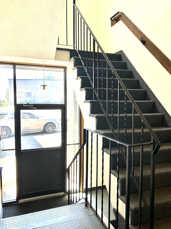 1 bed, 1 bath apartment for rent at 50 Baldwin Unit 7, Lynn — photo 4 of 13