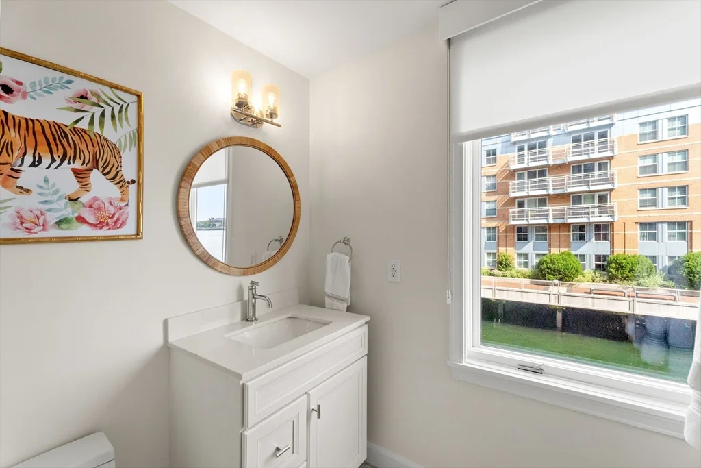 5 bed, 4+ bath apartment for rent at 50 Battery St Unit 103-104, North End — photo 19 of 33