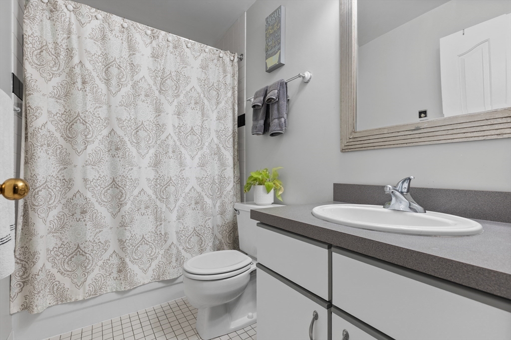 2 bed, 2 bath apartment for rent at 50 Boatswains Way Unit 105A, Chelsea — photo 16 of 21