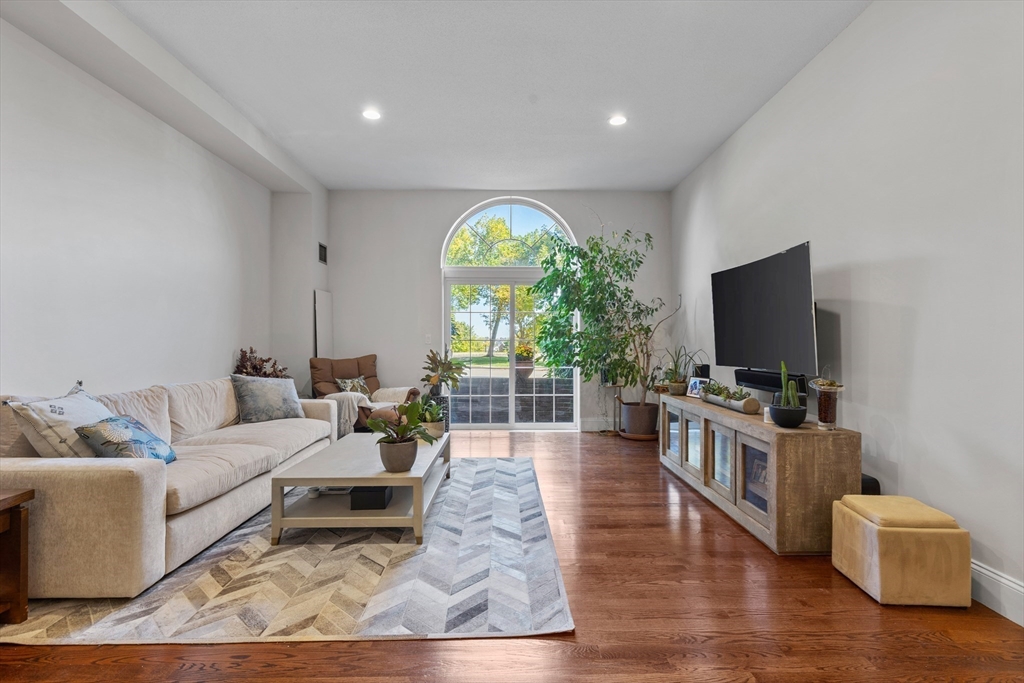 2 bed, 2 bath apartment for rent at 50 Boatswains Way Unit 105A, Chelsea — photo 5 of 21