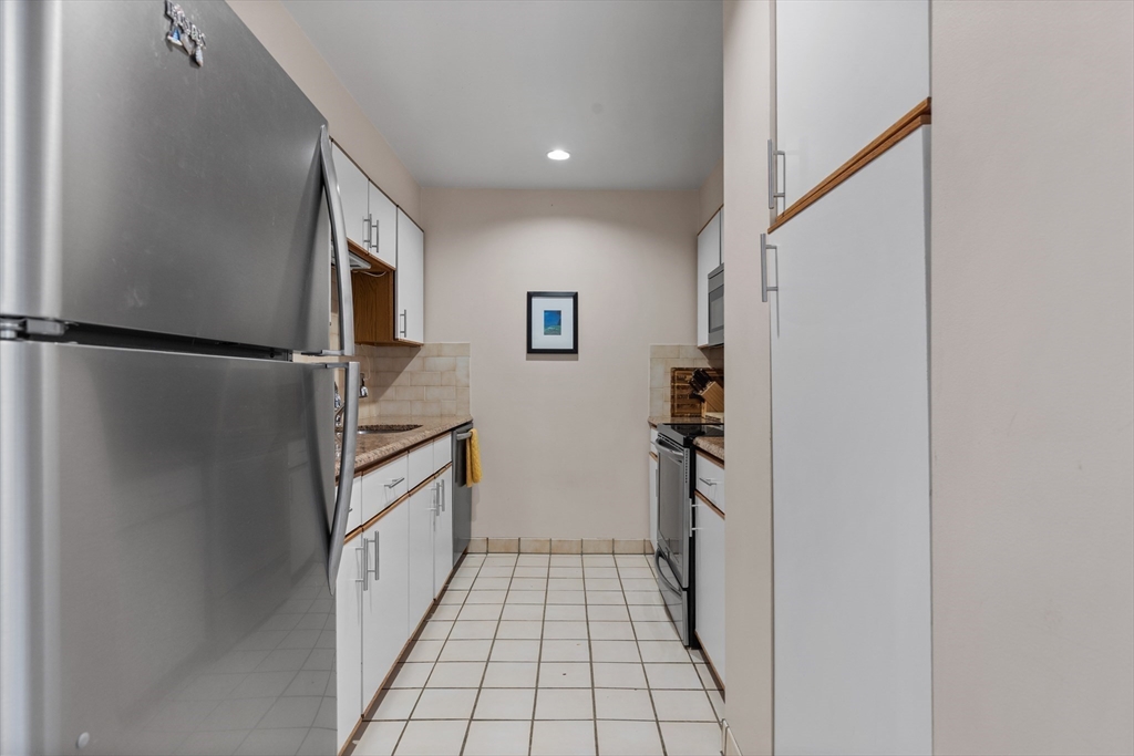 2 bed, 2 bath apartment for rent at 50 Boatswains Way Unit 105A, Chelsea — photo 8 of 21