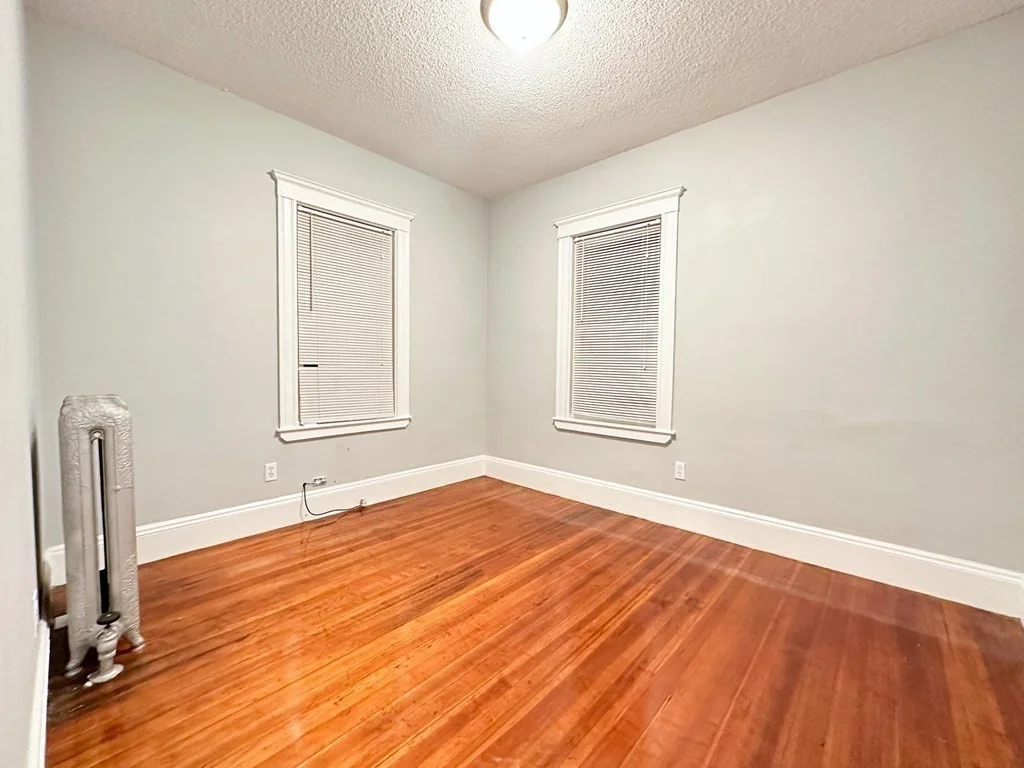 3 bed, 1 bath apartment for rent at 50 Bowdoin St Unit 2, Dorchester — photo 12 of 13