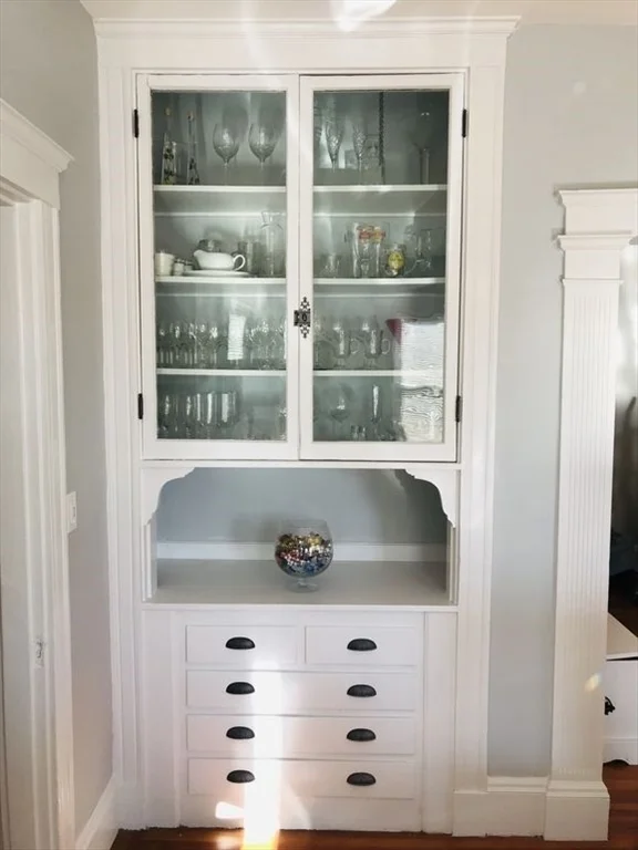 3 bed, 1 bath apartment for rent at 50 Bowdoin St Unit 3, Dorchester — photo 7 of 13