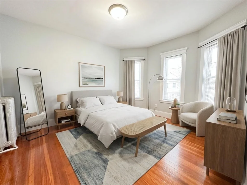 3 bed, 1 bath apartment for rent at 50 Bowdoin St Unit 3, Dorchester — photo 8 of 13