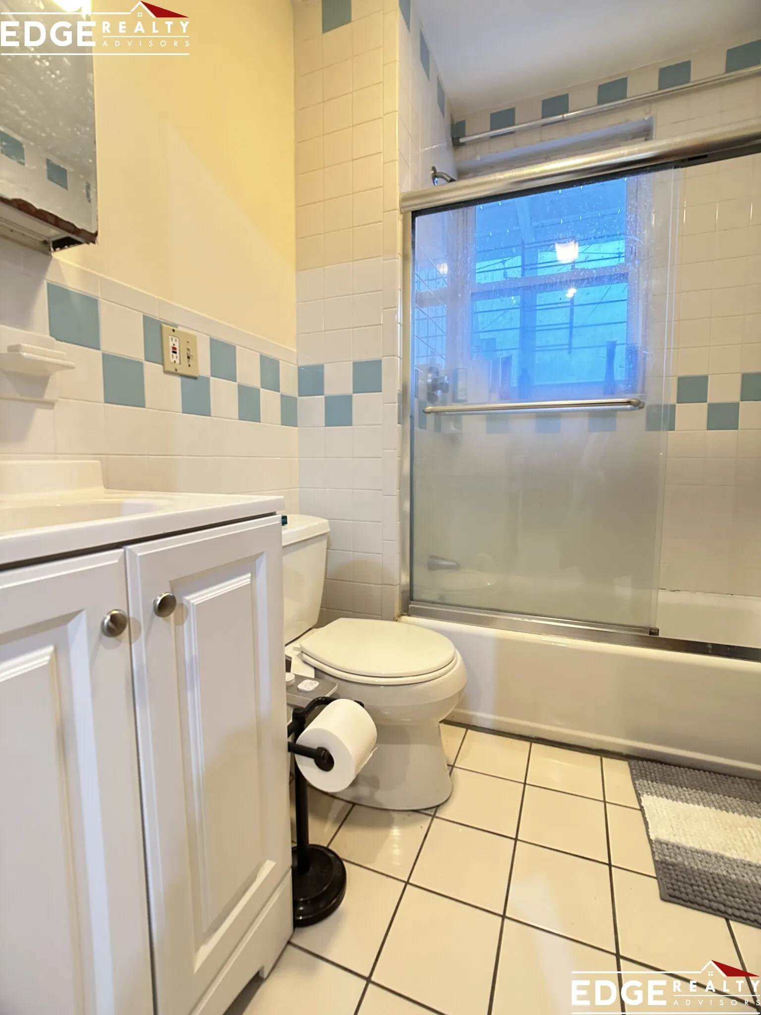 4 bed, 2 bath apartment for rent at 50 Brainerd Rd Unit 1, Brighton — photo 6 of 9