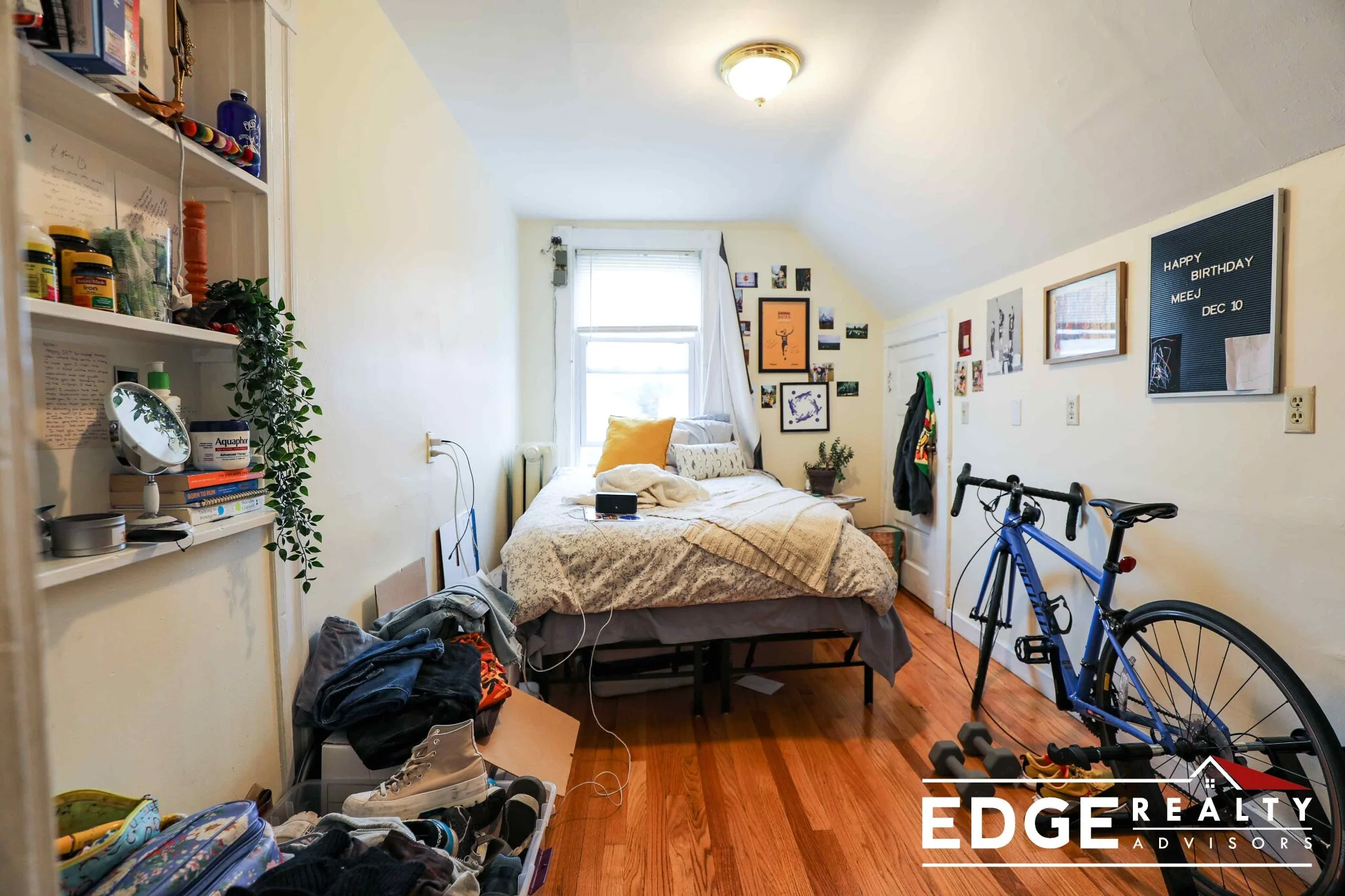 3.5 bed, 1 bath apartment for rent at 50 Brainerd Rd Unit 3, Brighton — photo 5 of 8