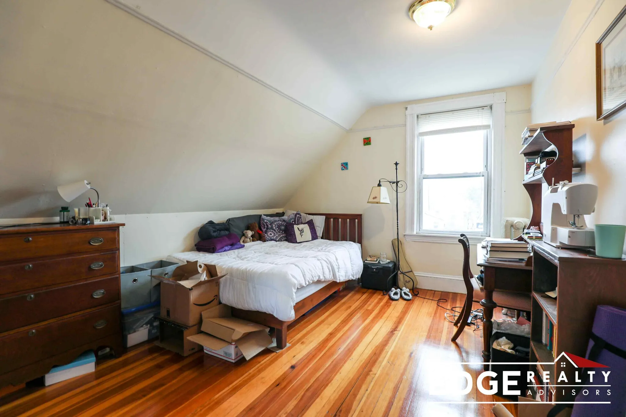 3.5 bed, 1 bath apartment for rent at 50 Brainerd Rd Unit 3, Brighton — photo 6 of 8