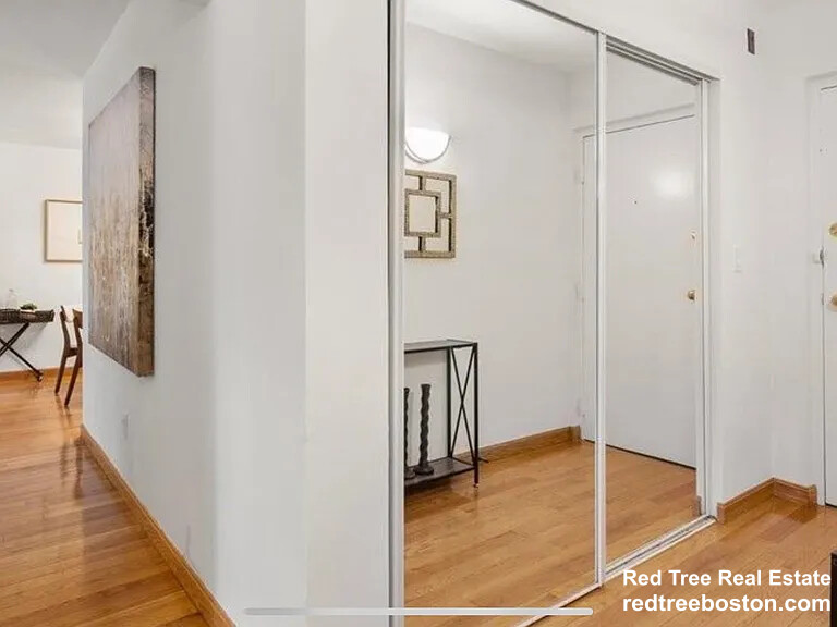 2 bed, 2 bath apartment for rent at 50 Broadlawn Park Unit 208, Chestnut Hill — photo 2 of 10