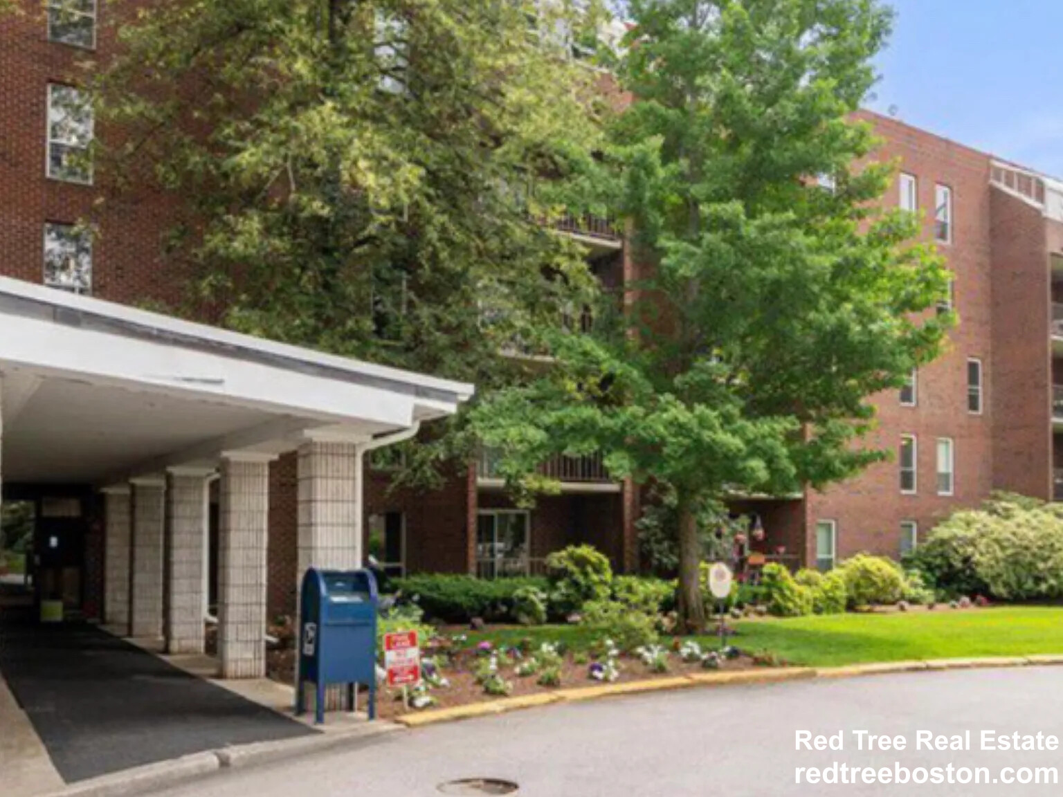 2 bed, 2 bath apartment for rent at 50 Broadlawn Park Unit 208, Chestnut Hill — photo 10 of 10