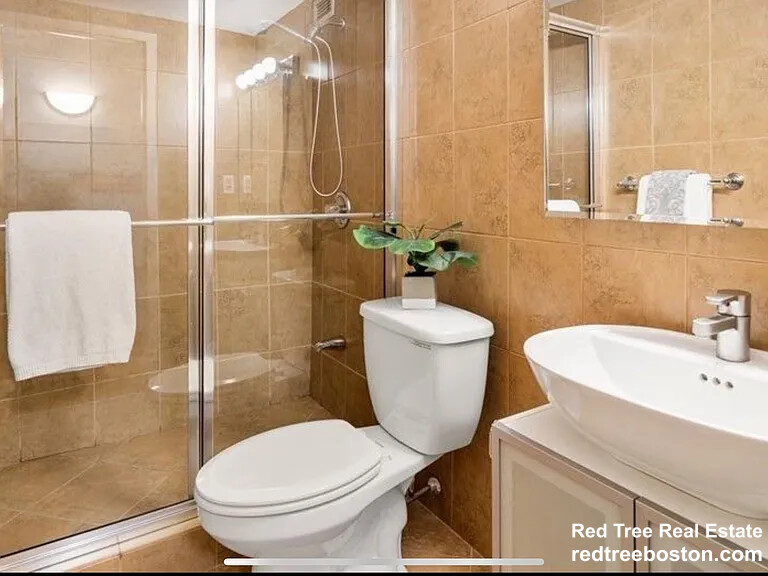 2 bed, 2 bath apartment for rent at 50 Broadlawn Park Unit 208, Chestnut Hill — photo 4 of 10