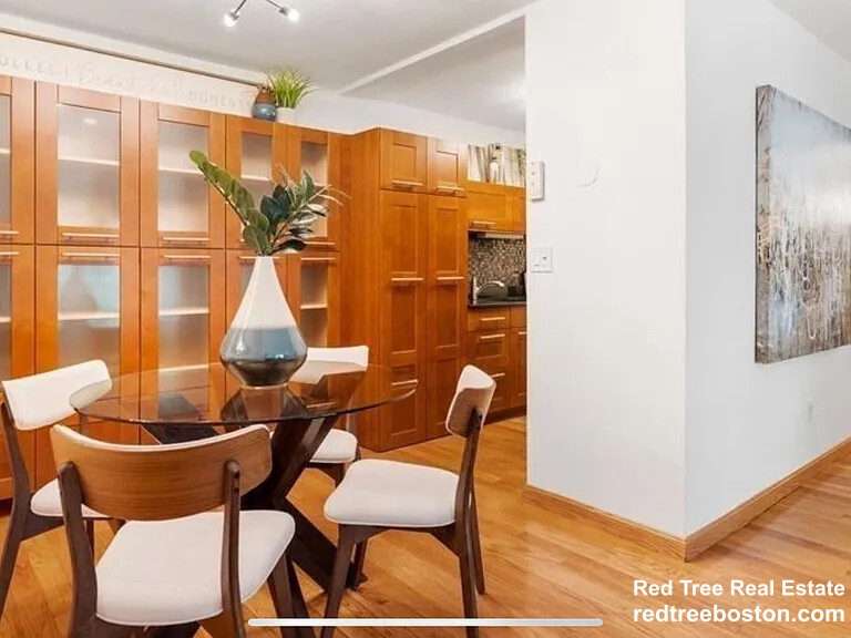 2 bed, 2 bath apartment for rent at 50 Broadlawn Park Unit 208, Chestnut Hill — photo 6 of 10