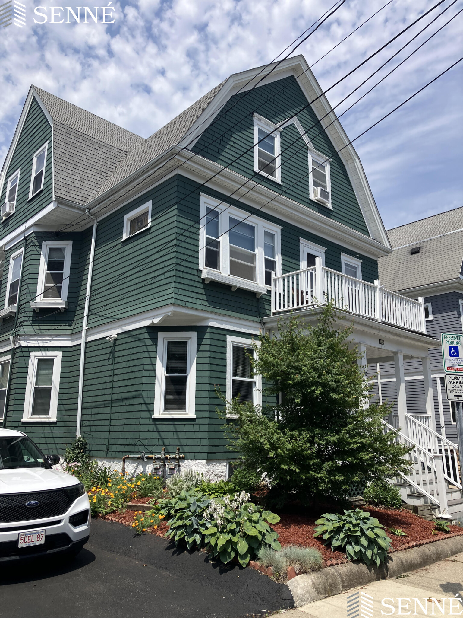 3 bed, 1 bath apartment for rent at 50 Bromfield St Unit 1, Tufts — photo 1 of 15