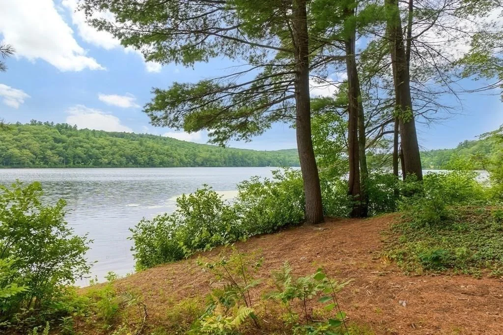 1 bed, 1 bath apartment for rent at 50 Browning Pond Cir Unit A, North Spencer — photo 3 of 42
