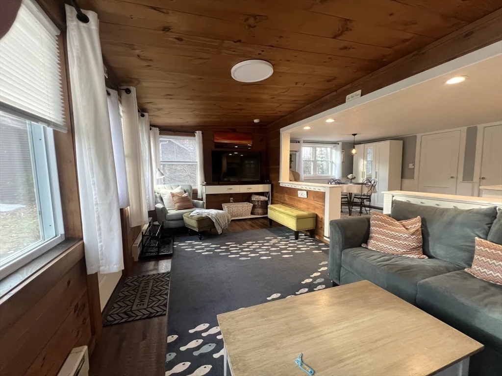 1 bed, 1 bath apartment for rent at 50 Browning Pond Cir Unit A, North Spencer — photo 10 of 42