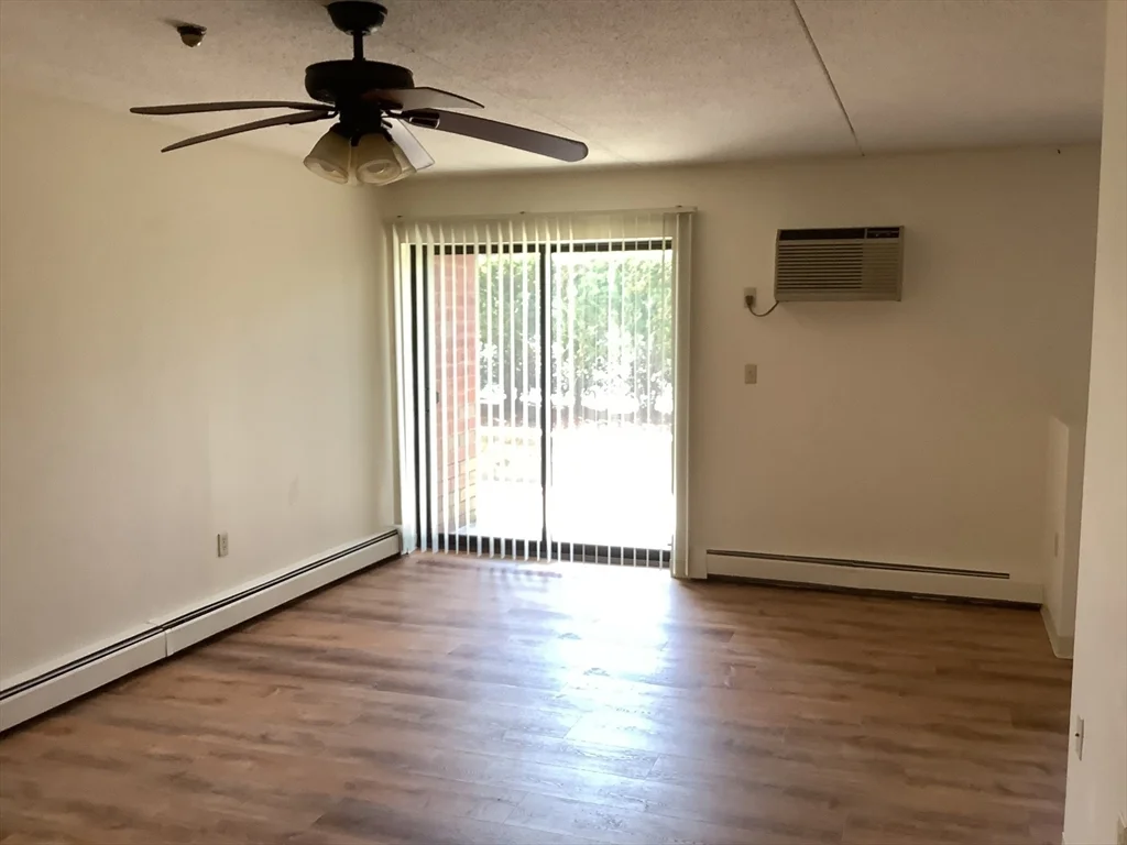 1 bed, 1 bath apartment for rent at 50 Cambridge Rd Unit 114, Woburn — photo 3 of 6