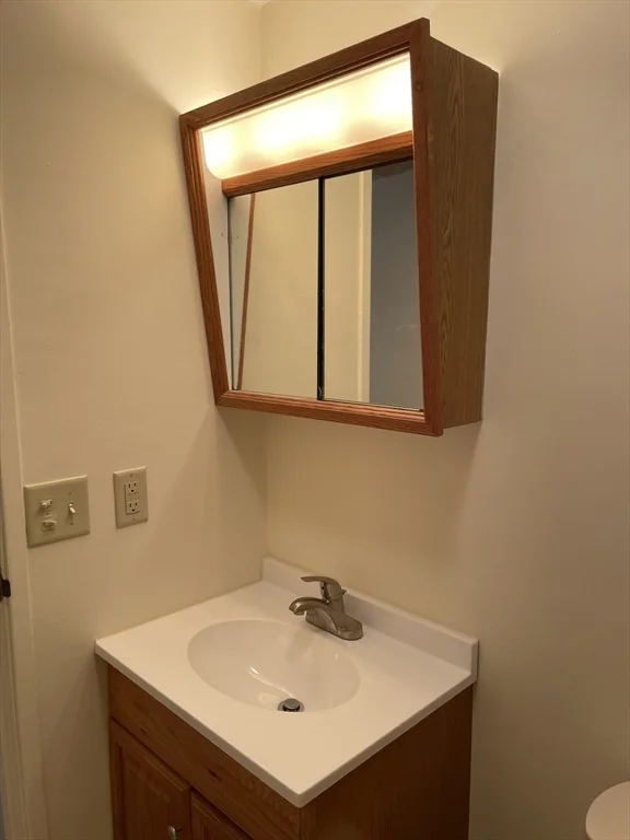 1 bed, 1 bath apartment for rent at 50 Cambridge Rd Unit 302, Woburn — photo 5 of 7