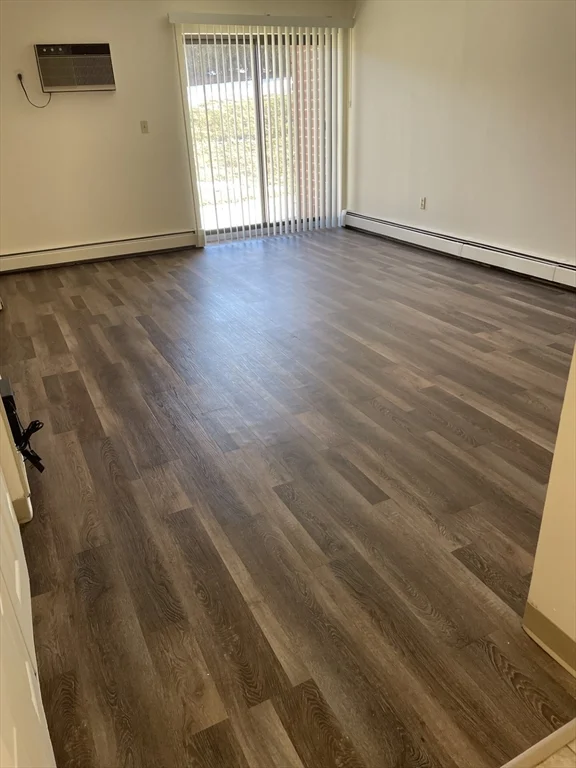 1 bed, 1 bath apartment for rent at 50 Cambridge Rd Unit 303, Woburn — photo 1 of 2