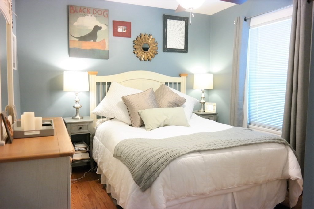 2 bed, 1 bath apartment for rent at 50 Chappie St Unit 1, Charlestown — photo 5 of 8