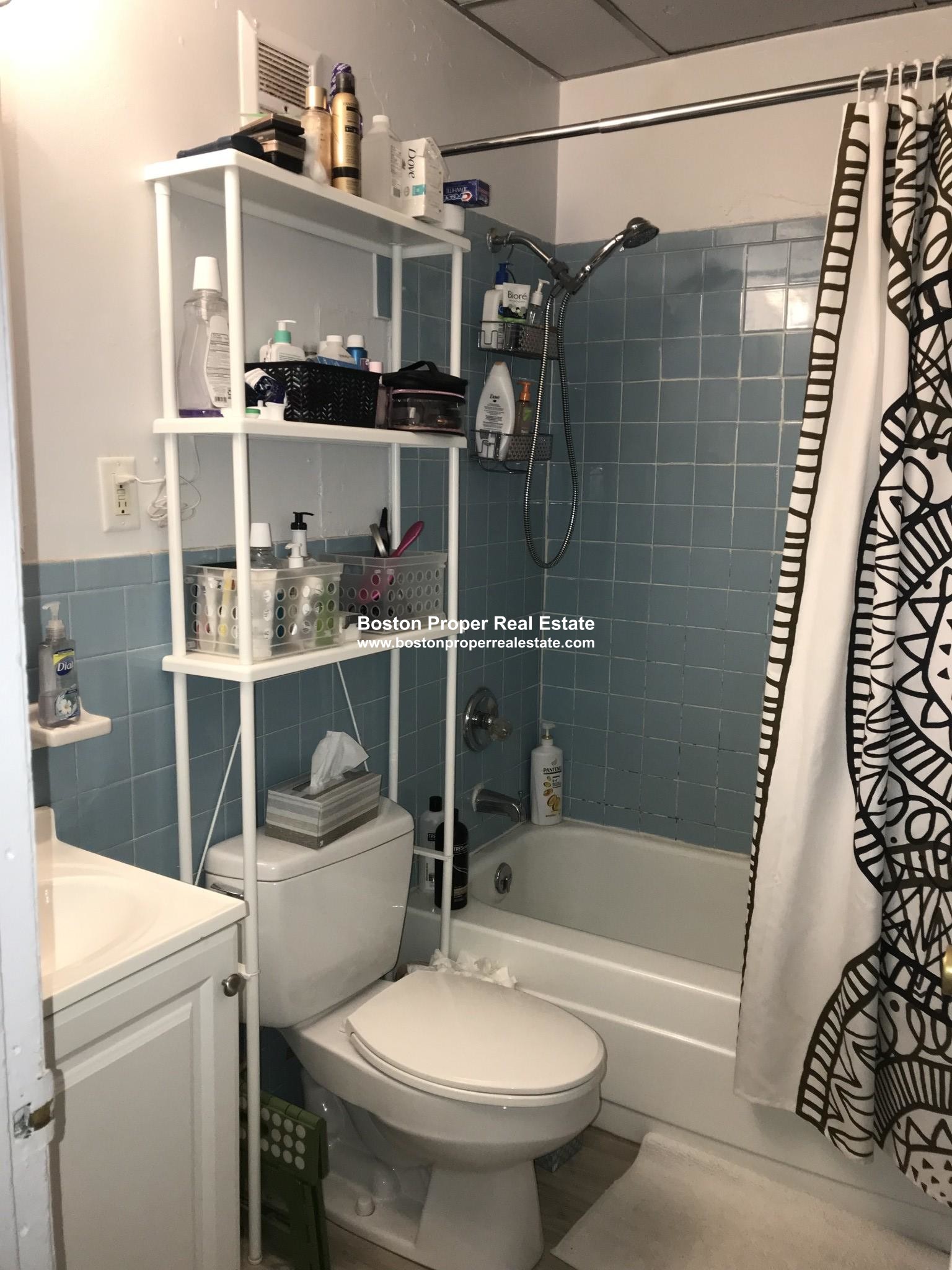 2 bed, 1 bath apartment for rent at 50 Charlesgate East Unit 207, Fenway — photo 6 of 8