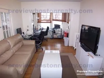 3 bed, 1 bath apartment for rent at 50 Chester St Unit 9, Allston — photo 9 of 16