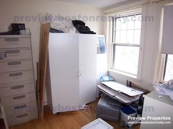 3 bed, 1 bath apartment for rent at 50 Chester St Unit 9, Allston — photo 15 of 16