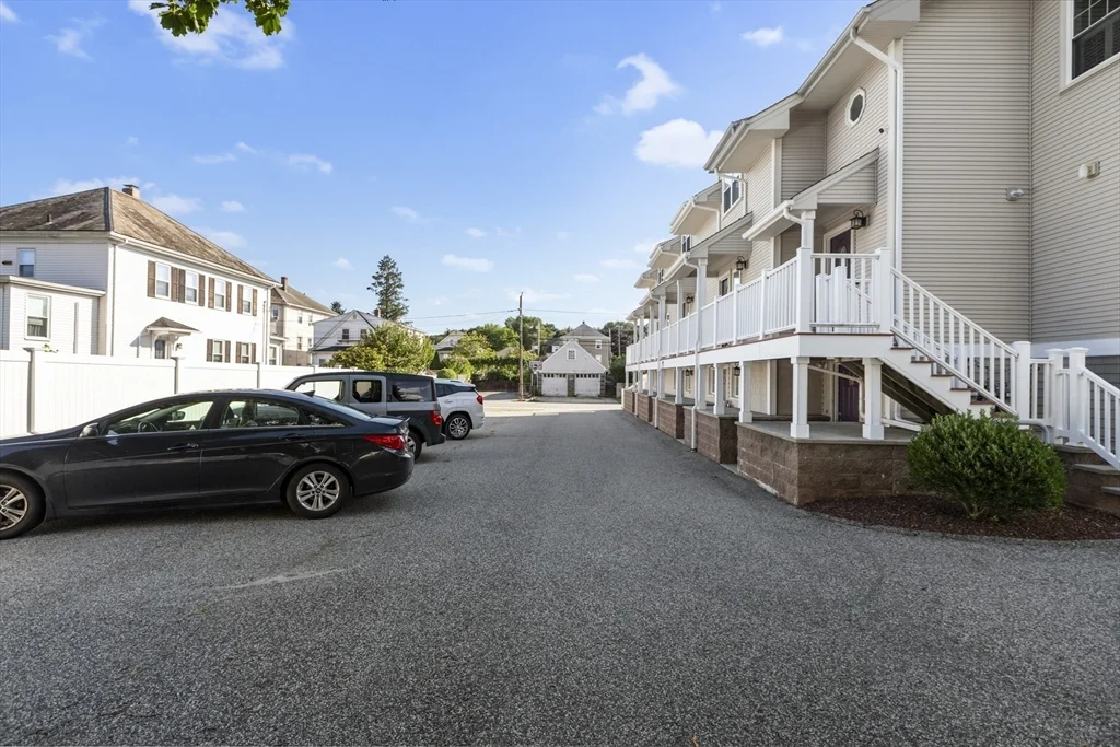 2 bed, 1 bath apartment for rent at 50 Clemence St Unit 50, Cranston — photo 12 of 17