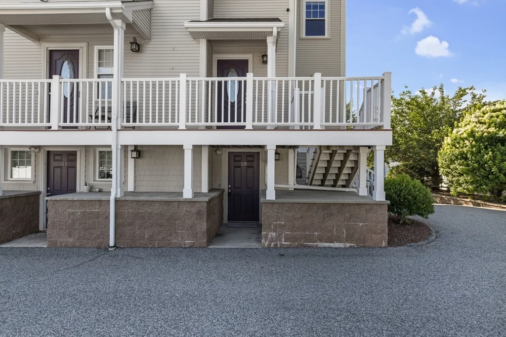 2 bed, 1 bath apartment for rent at 50 Clemence St Unit 50, Cranston — photo 17 of 17