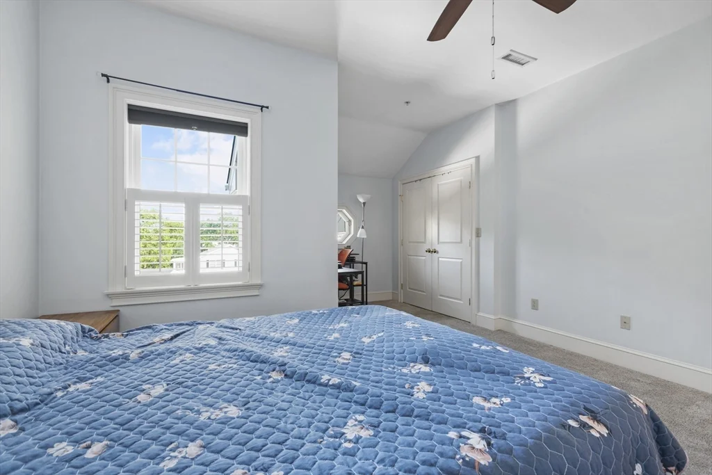 2 bed, 1 bath apartment for rent at 50 Clemence St Unit 50, Cranston — photo 8 of 17