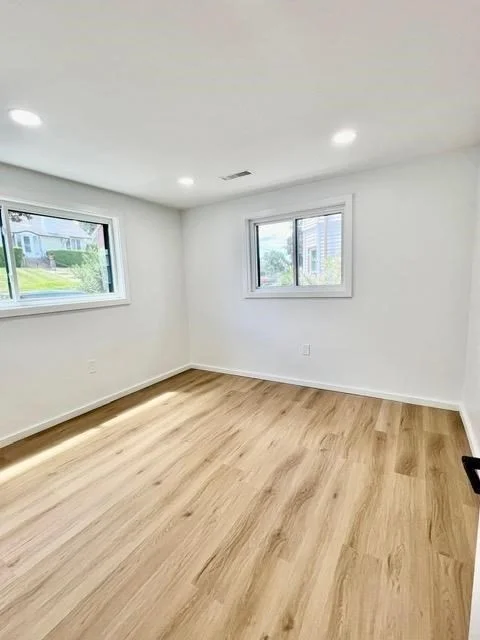 3 bed, 2 bath apartment for rent at 50 Cliff Ave Unit 1, Winthrop Highlands — photo 9 of 17