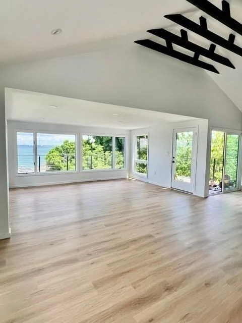 3 bed, 2 bath apartment for rent at 50 Cliff Ave Unit 1, Winthrop Highlands — photo 4 of 17