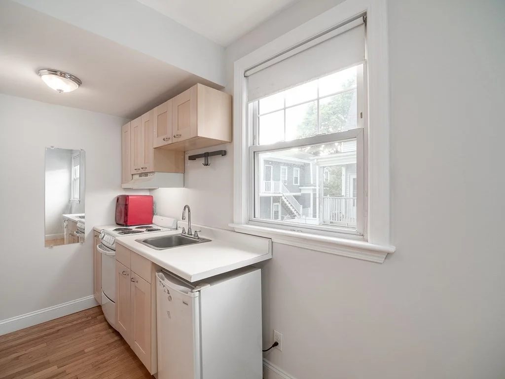 Studio bed, 1 bath apartment for rent at 50 Columbus Ave Unit 4B, Union Square — photo 5 of 17