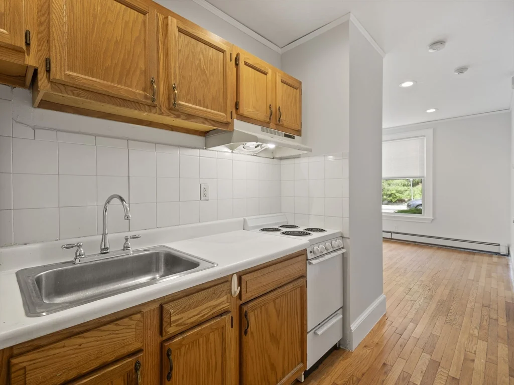 1 bed, 1 bath apartment for rent at 50 Columbus Unit 1, Union Square — photo 8 of 23